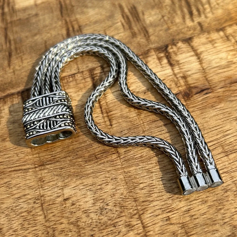 ✨The Yurman Look for less! Triple strand silver bracelet w magnetic closure - Picture 4 of 5